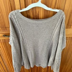 American Eagle sweater